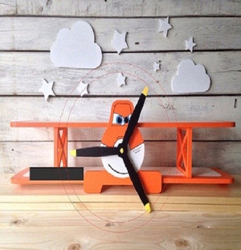 Enfeite Infantil Decorativa em forma de Avião