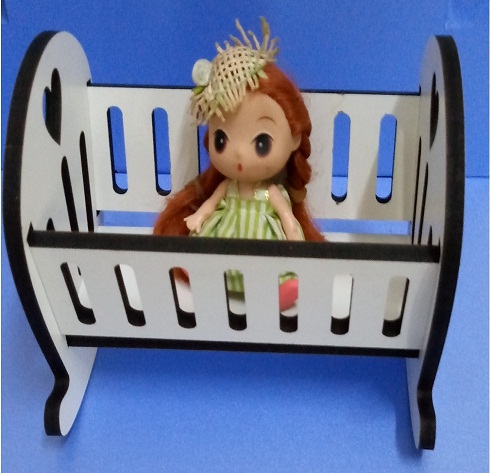 Berço Para Boneca Infantil Em Mdf Desmontado 54cm
