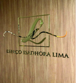 LOGOMARCA EM ESPELHO ACRÍLICO