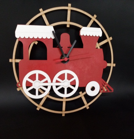 Relógio De Parede Trem Em Mdf Pintado