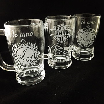 CANECA DE VIDRO PERSONALIZADA A LASER