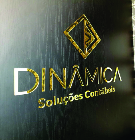 LOGOMARCA EM ESPELHO ACRÍLICO