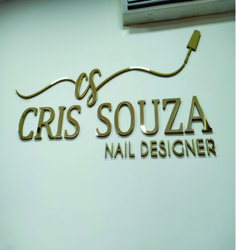 LOGOMARCA EM ESPELHO ACRÍLICO